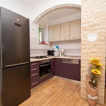 Afrodita In Pula-istrien Vila