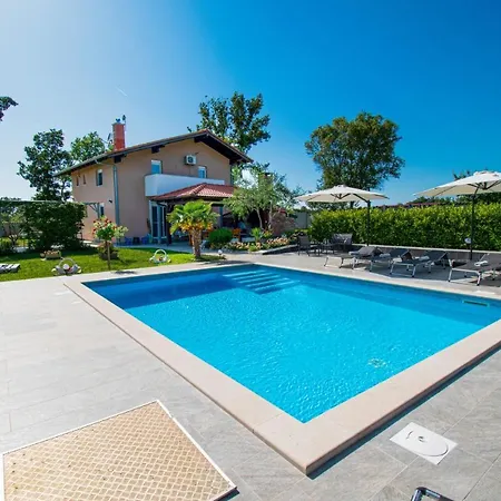 Villa Afrodita In Pula-istrien