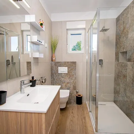 Afrodita In Pula-istrien Vila