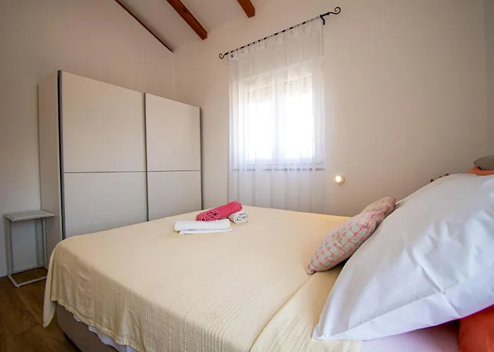 Afrodita In Pula-istrien *