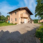 Вілла Afrodita In Pula-istrien *