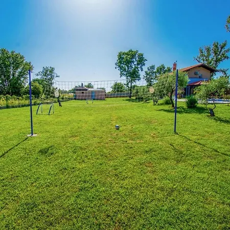 فيلة Afrodita In Pula-istrien