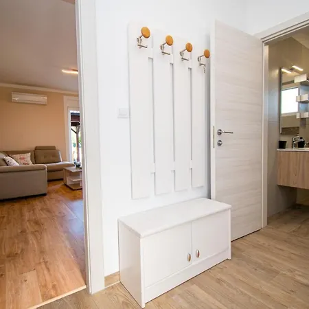 Afrodita In Pula-istrien ヴィラ プーラ