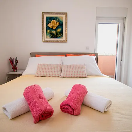 ヴィラ Afrodita In Pula-istrien プーラ