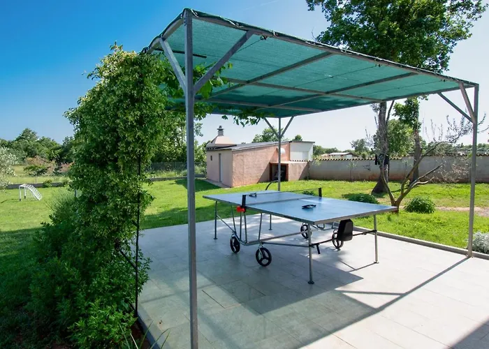 Afrodita In Pula-istrien * Pula