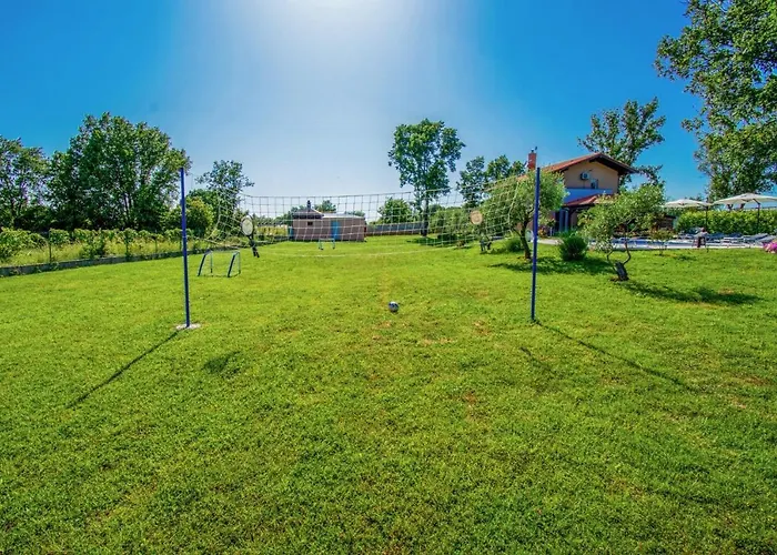 Вілла Afrodita In Pula-istrien