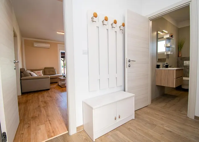 Afrodita In Pula-istrien Villa Pula