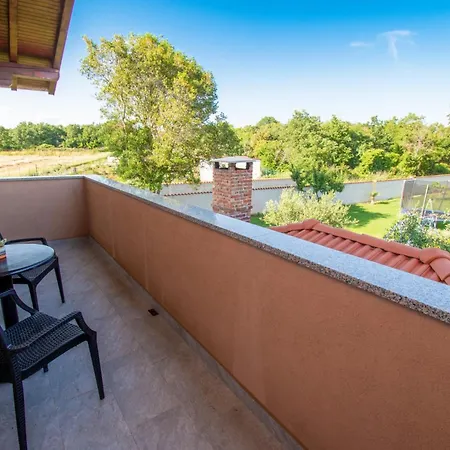 Villa Afrodita In Pula-istrien *