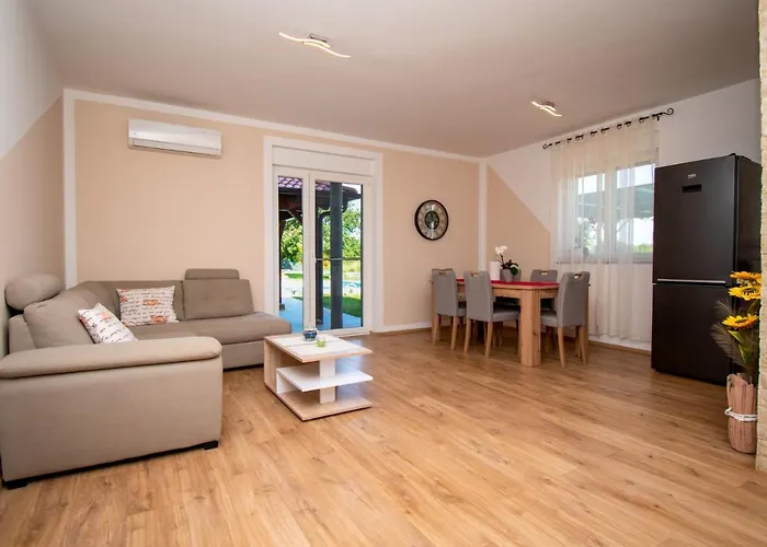 Villa Afrodita In Pula-istrien